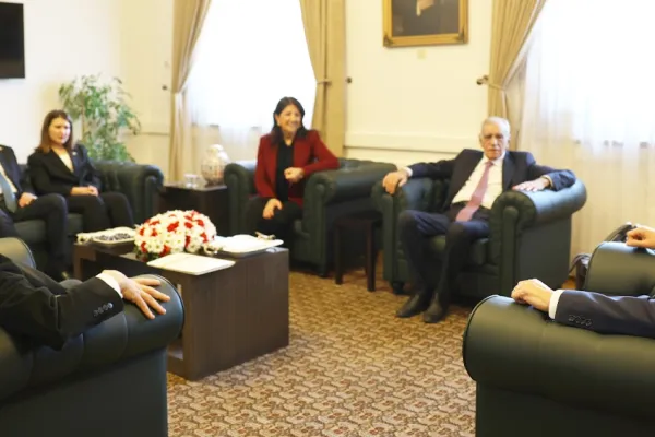 Kürt partileri de ziyaret ediliyor