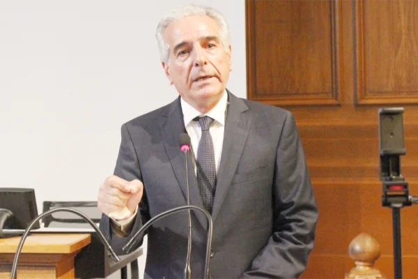 Ulusal birlik komployu boşa çıkarır