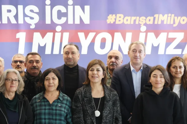 Barış için sahaya ineceğiz