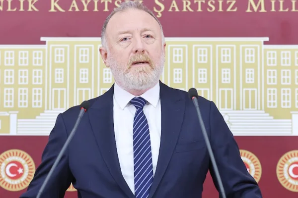 Meclis halkın gündeminden uzak