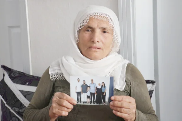 Ölmesini mi bekliyorlar?