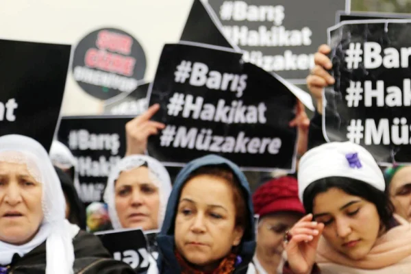 Halklarımız inisiyatif almalı
