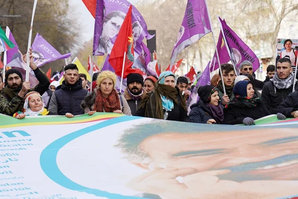 15 Şubat ve şovenizm