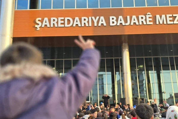 Van darbesi ve Kürt Halk Önderi’nin özgürlüğü