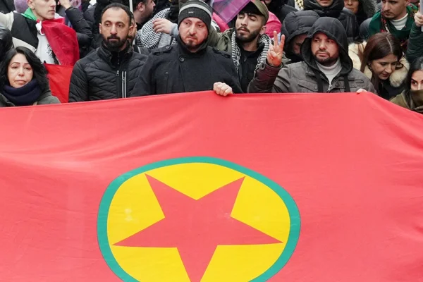 Küllerinden doğan halk