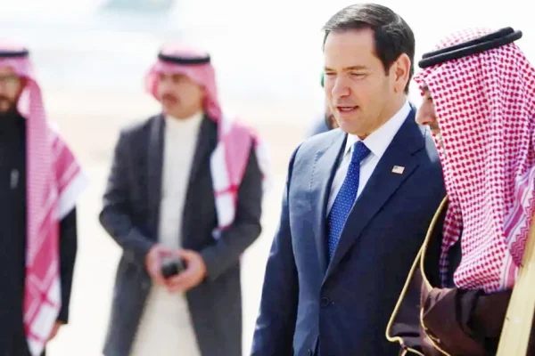 Riyad’a diplomatik çıkarma