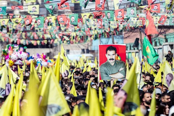 İmralı’nın ve demokrasinin önü açılmalıdır