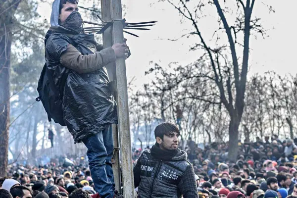 Sınır dışı ile ölüm arasında