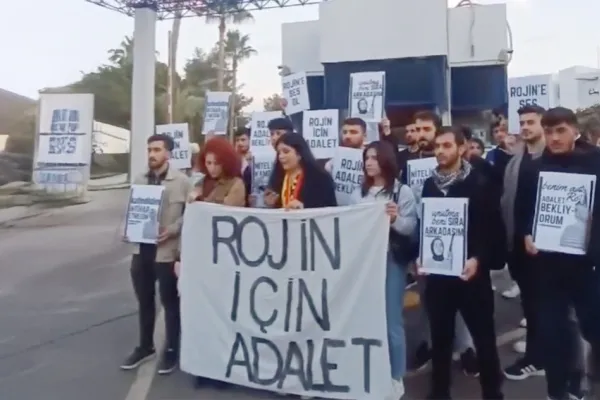 'Yavru vatan' anası gibi