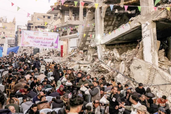 Gazze’de tehlikeli bekleyiş