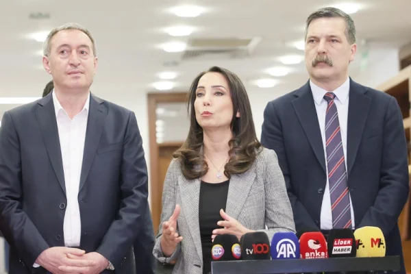 DEM Parti ziyaretleri sürüyor