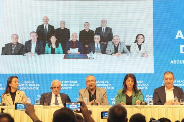 Öcalan değişen dinamikleri görüyor