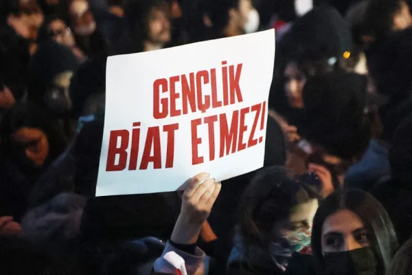 Faşizmin yükselen saldırganlığı