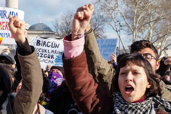 Her yasak kendi isyancısını yaratır