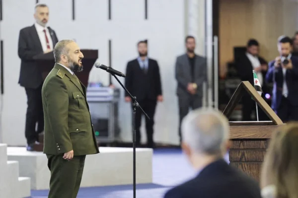 Şam kendine hükümet de kurdu