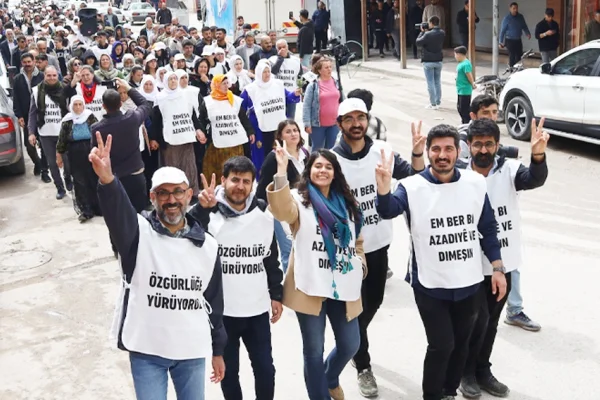 Xelfetî’de 76. yaş günü festivali