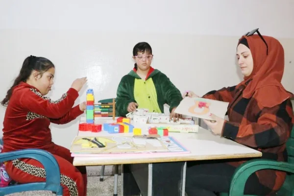 Rengîn özel çocuklar için
