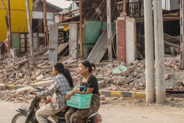 Myanmar depreminde kadınlar daha da mağdur