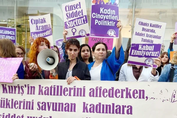 Kadınlar yalnız ve çaresiz değil