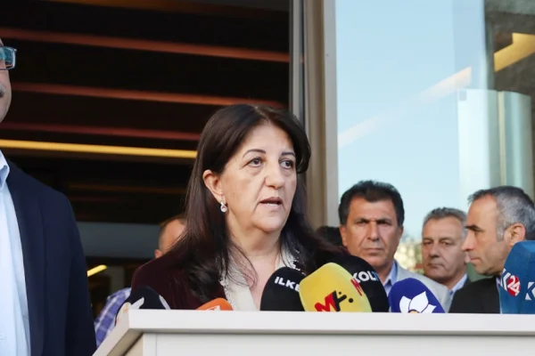 Süreçle ilgili umudunu koruyor