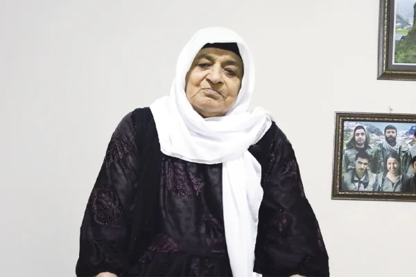 Sinem Ana barış istiyor