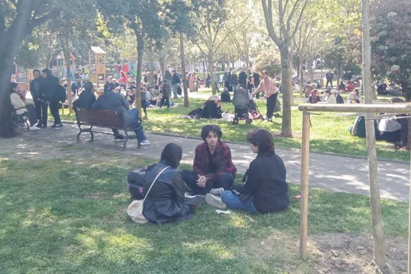 Depremler İstanbul'u uyardı
