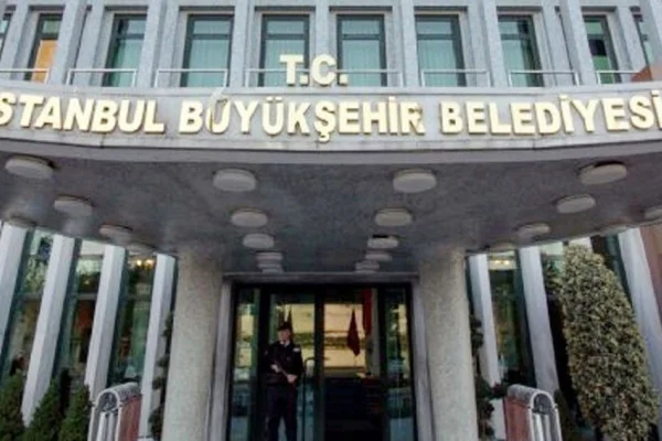 İktidarın İBB saldırısına tepki