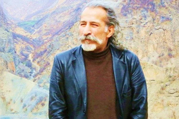 Esmer bir acının şairini yitirdik