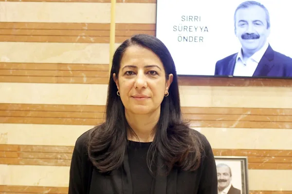 Her görüş ona çok şey kattı