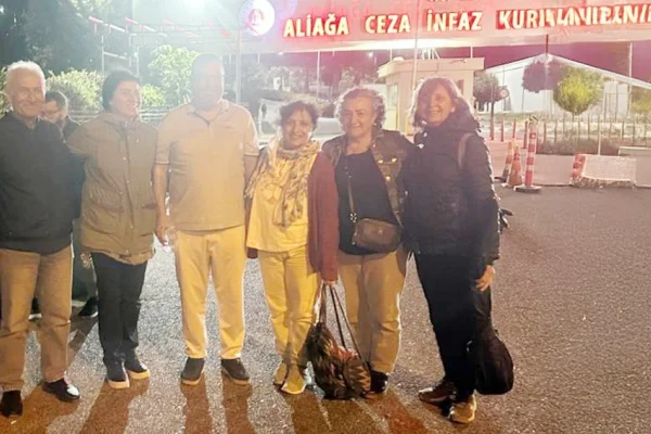 Fatma Özbay nihayet dışarıda