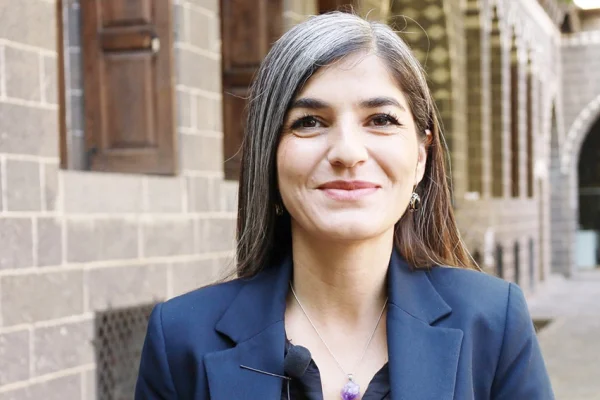 Kayyumla barış olmaz