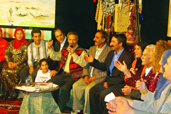 Şevbêrka Dengbêjan