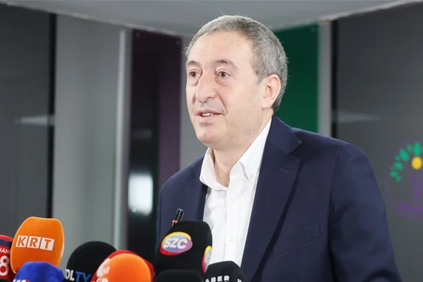 Kritik bir eşikte bulunuyoruz