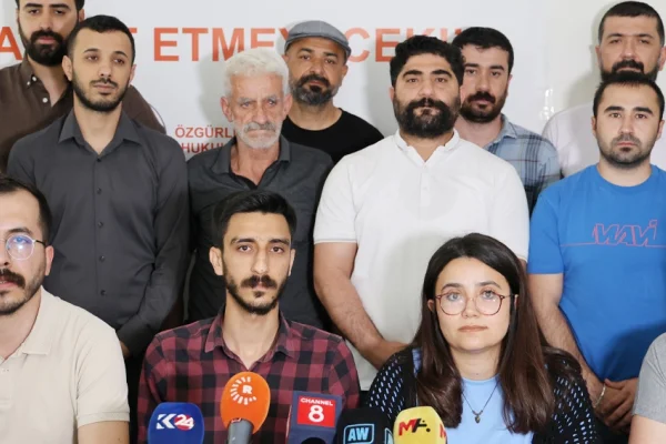 İki tutsağa bir ranza