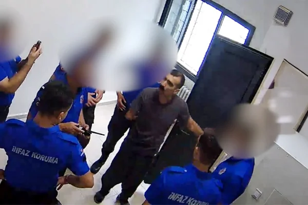 Kamera, direnişi kaydetti