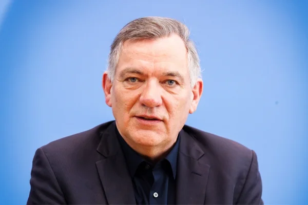 Jan Van Aken: Öcalan’a ‘birlikte çalışalım’ derdim