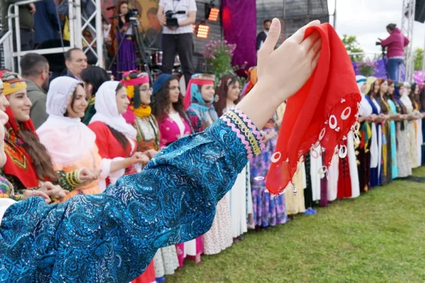 Jin, Jiyan, Azadî ruhuyla