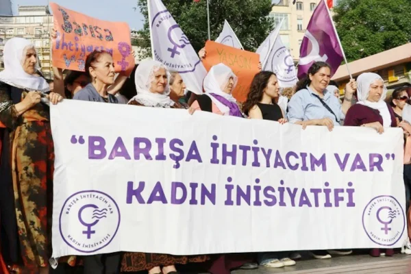 Herkese büyük iş düşüyor
