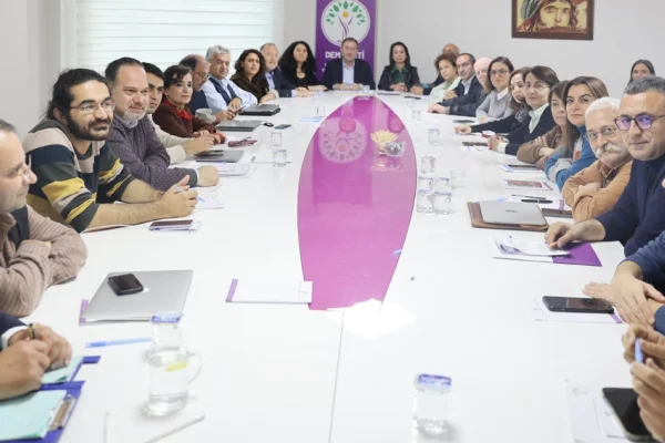 İmralı'ya gidecekler belirleniyor