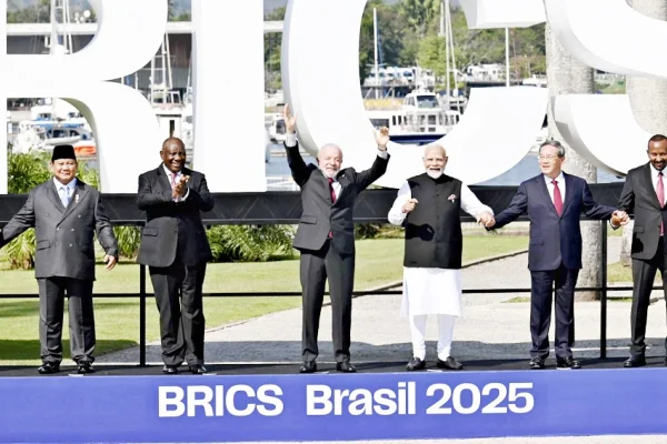 BRICS’i de tehdit etti
