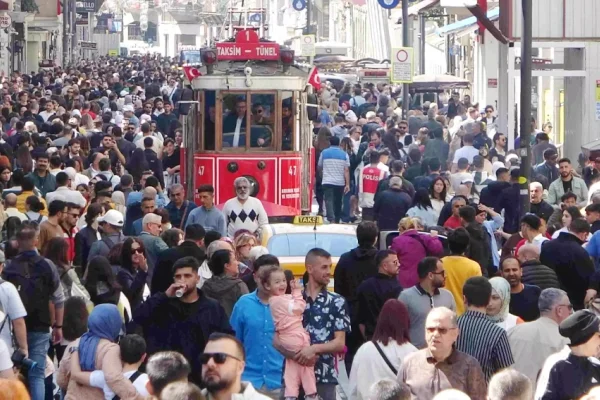 Gençler göç ediyor