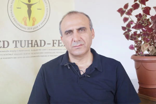 Komisyon tutsaklarla başlamalı