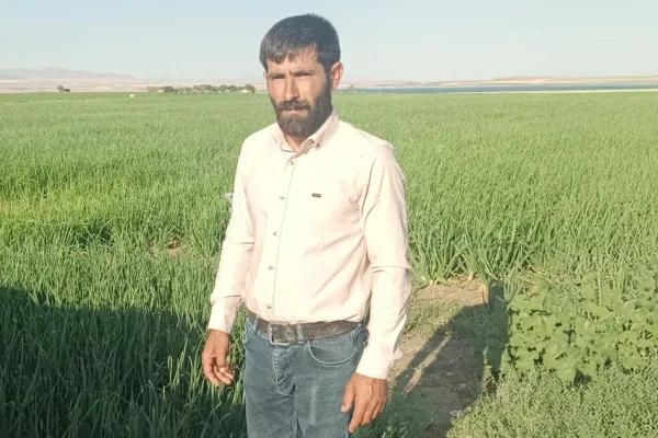 Devlet Ahmet’e karşı birleşti!