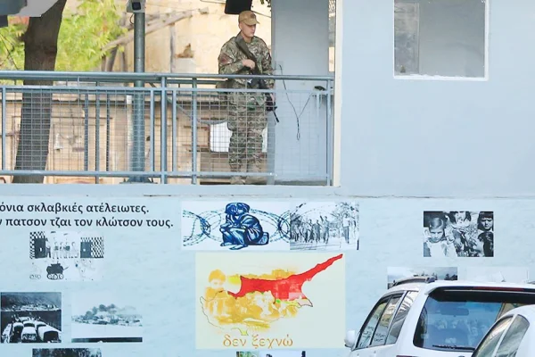 Kıbrıslı Türkler Türk ordusunu istemiyor