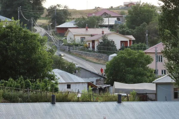 Kurban Madencilik Peri Vadisi’ni tehdit ediyor