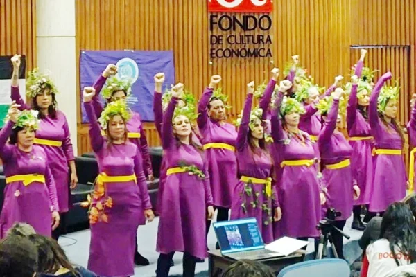 ‘Barış için kadınlar sahnede’
