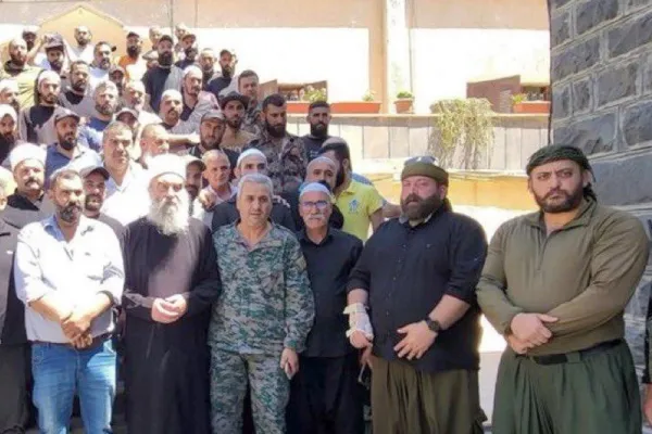 Süveyda ulusal ordusunu kurdu