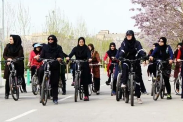 Özgürlüğe pedal çeviriyorlar