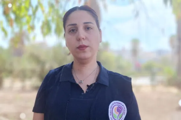 Bebeğini katledip, başını örtmesini istediler