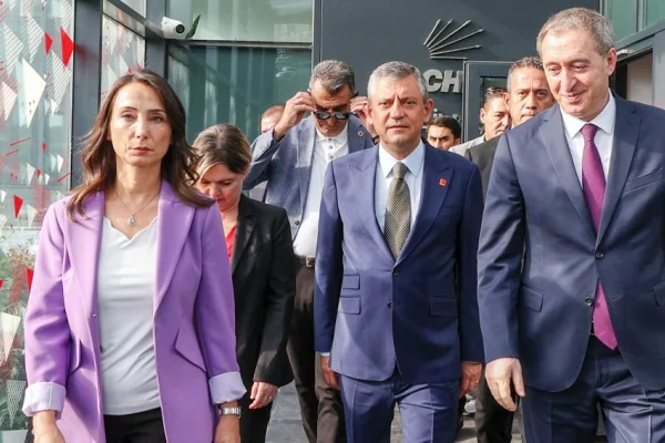 Gerçekçi gündem